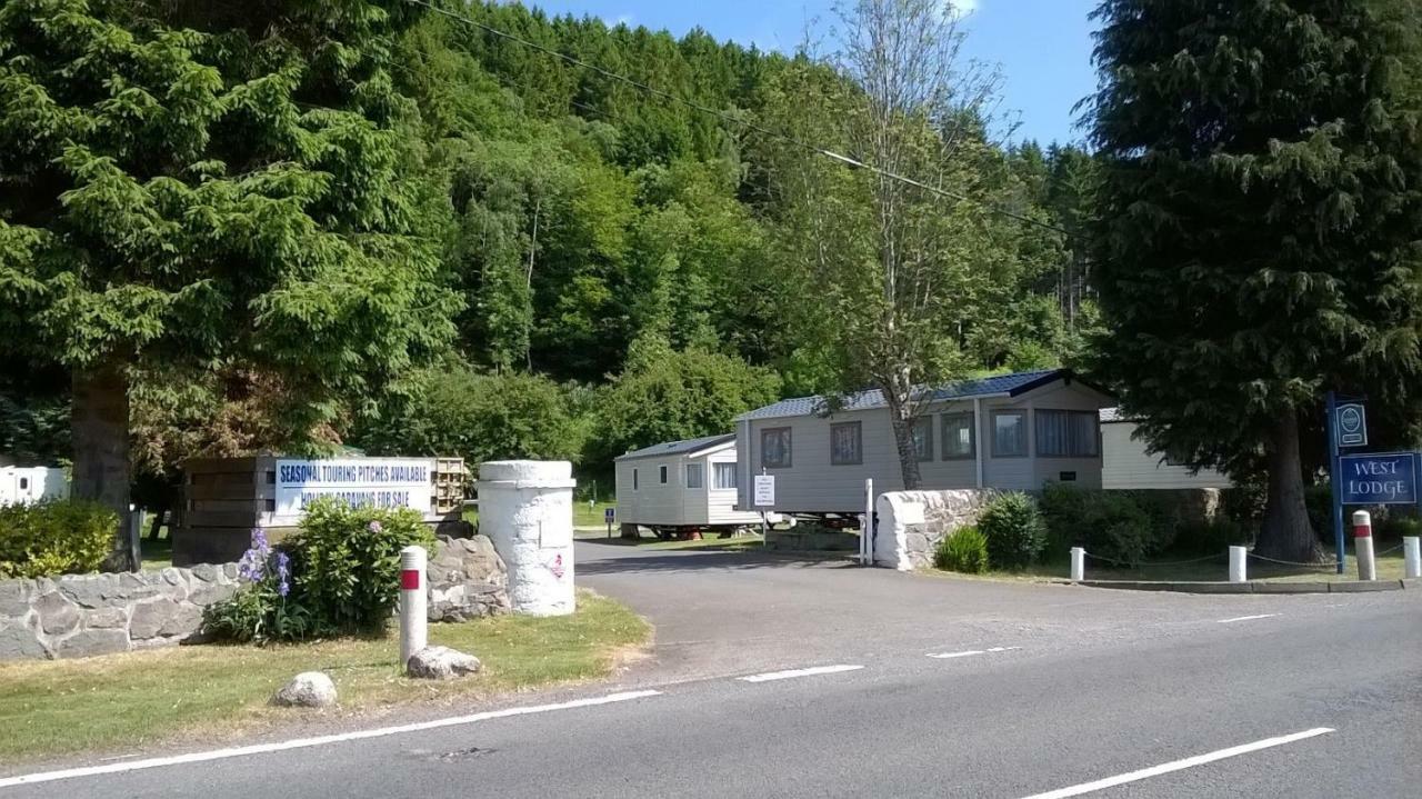 West Lodge Caravan Park Comrie Exterior foto
